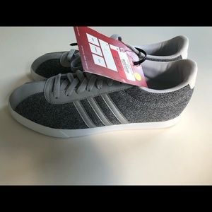 New Women’s Adidas sneakers